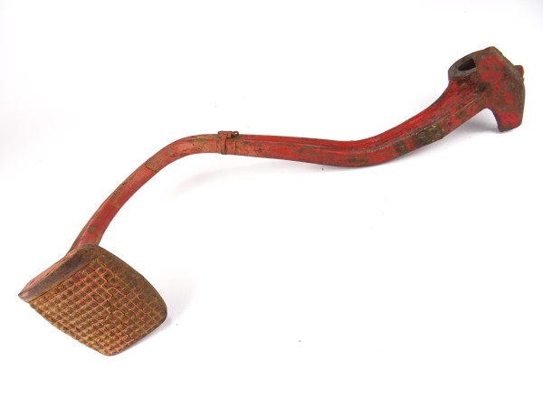 Hauptbremspedal Bremspedale für Bremsen vom Fahr D130 H Traktor
