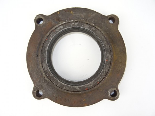 Lagerdeckel des Achstrichter vom Allgaier Porsche Diesel A133 Traktor
