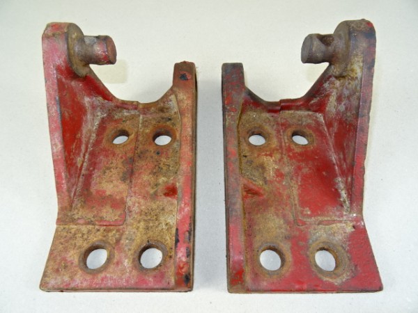 Anschraubkonsole für Ackerschiene / Spannketten für Hela Lanz Aulendorf D218 D225 Traktor