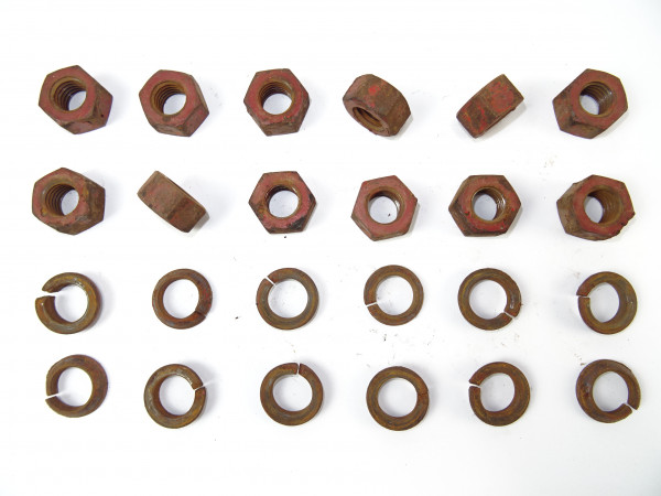 12 x Radmuttern M18x2,5mm SW27 + Federring konisch von hinten Fendt Dieselross F12 Traktor