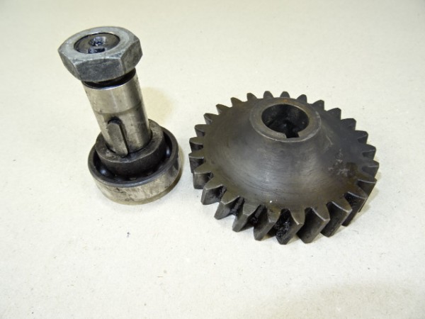 Zwischenrad für AZ oder AE Motor für Hela Lanz Aulendorf D218 D225 Traktor