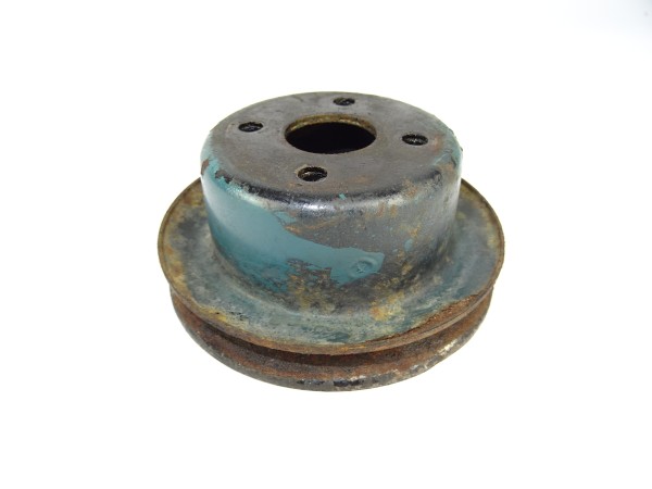 Riemenscheibe für Wasserpumpe D-611 S Motor vom Hanomag R12 Traktor