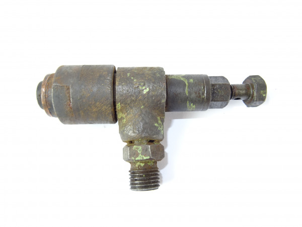 Düsenstock Einspitzdüse (nicht geprüft) für MWM Motor KD 211 Z von Fendt Fix 2 Traktor