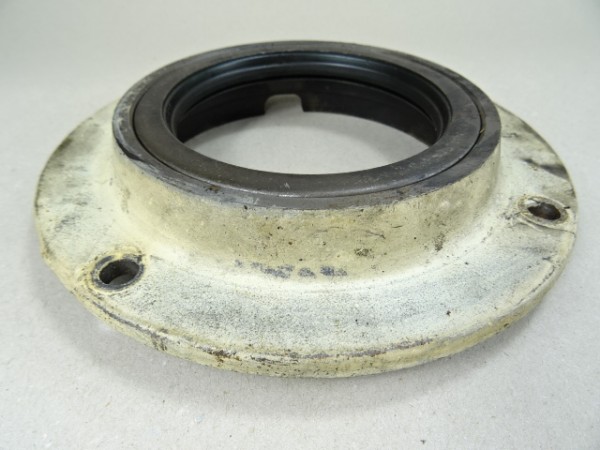 Abschlussdeckel für Hela Motor 1 u. 2 Zylinder vom Hermann Lanz Aulendorf Traktor