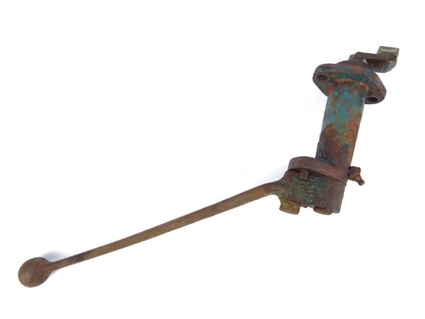 Schalthebel Schaltwelle für Differentialsperre vom Hanomag Perfekt 300 Traktor
