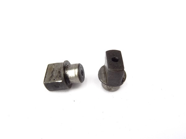 2 x Arretierbolzen für Brennstoffnocke MWM KD 415 Z Motor von Hela Lanz D47 Traktor