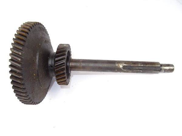 Zwischenrad Zwischenwelle vom Porsche Diesel AP18 AP22 218 Traktor