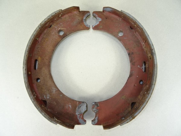 Bremsbacken (Belag 5mm) der Bremse für Hela Lanz Aulendorf D218 D225 D230 Traktor