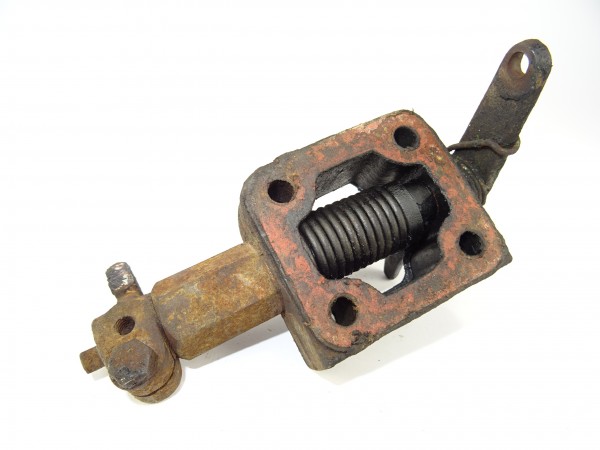 Drehzahlverstellung für MWM AKD 12 E Motor vom Hela Lanz D12 S Traktor