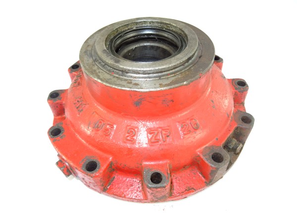 Hinterachsdeckel für Achsrohr ZF A205 Getriebe vom Fahr D133 N Traktor Schlepper