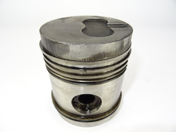Kolben (Ø84,037mm) für OE 138 Motor vom Kramer 350 450 Export Traktor