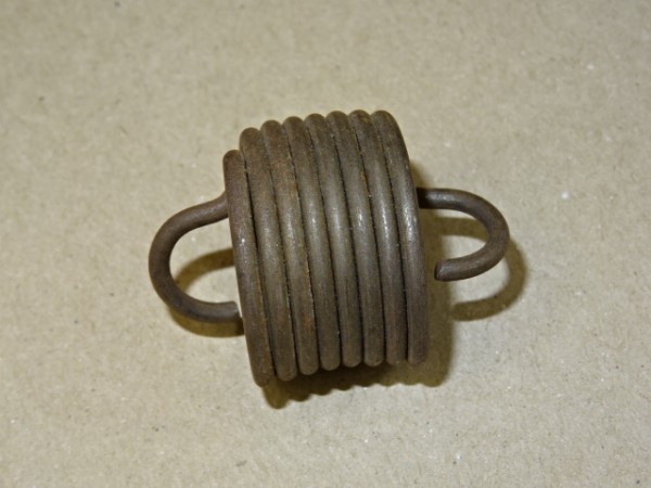 Zugfeder Feder (L. 42 mm; Ø 30 mm) für Porsche Diesel Traktor