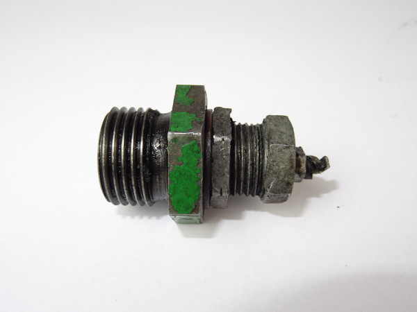 Buchse für Traktormeterantrieb F4L712 Motor von Deutz D50.1 S D50 Traktor