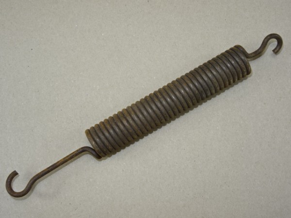 Rückholfeder Zugfeder Feder Kupplung (L. 245 ; Ø 26 mm) für Porsche Diesel 329 Traktor