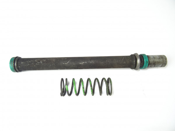 1 x Schutzrohr (L=220mm) Druckfeder für F2L812 Motor vom Deutz D30 Traktor