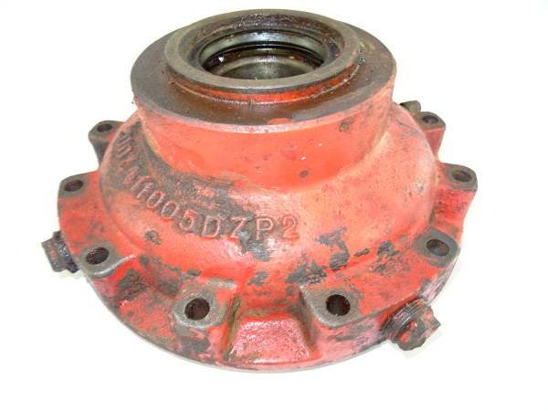 Hinterachsdeckel für Achsrohr ZF A205 Getriebe von Fahr D133 N Traktor
