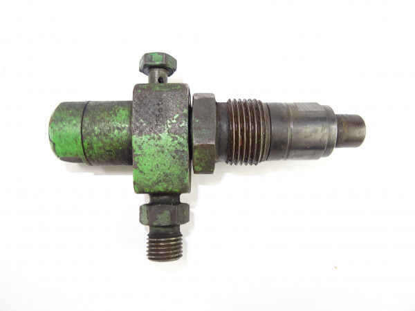 Einspritzventil Düsenstock (nicht geprüft) für F2L812 Motor vom Deutz D30 Traktor
