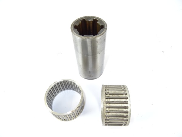Keilbuchse 2 x Nadelkäfig K40x45x27F für Doppelstirnrad ZF A205 Getriebe von Fahr D133 N Traktor