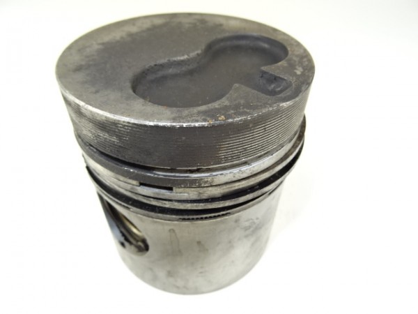 Kolben (Ø 97,89mm; 1 Kolbenring fehlt) für Alfa Motor für Renault Master 2 R78 Traktor