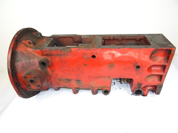 Zwischengehäuse Kupplungsglocke 3032000/11 für Fahr D133 N Traktor