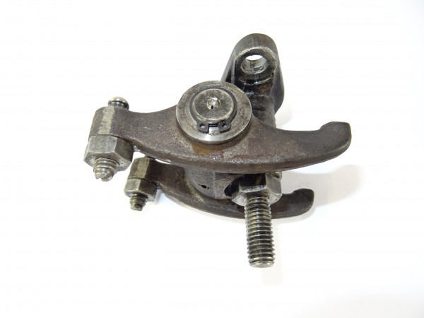 Kipphebelbock Kipphebel für MWM Motor KD 211 Z von Fendt Fix 2 Traktor
