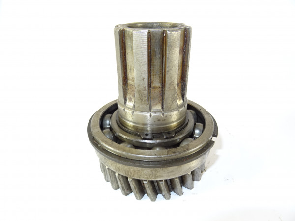 Antriebsrad Z-26 Hohlwelle 225 02 175/1 für Getriebe Hela Lanz Aulendorf D225 Traktor