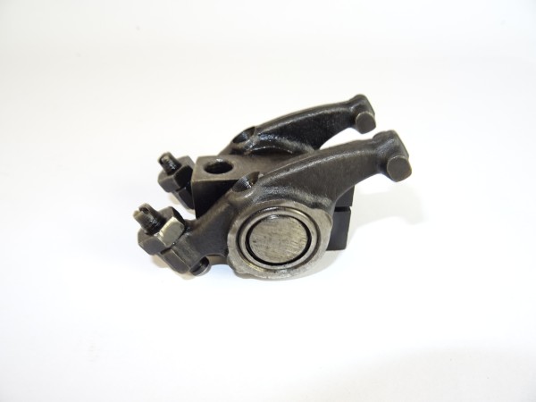 Kipphebelbock Kipphebel (geringes Spiel) von Güldner 3LKN Motor vom Fahr D133 N Traktor
