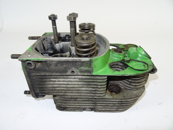 Zylinderkopf 41R HY511 Motor F2L812 vom Deutz D30 Traktor