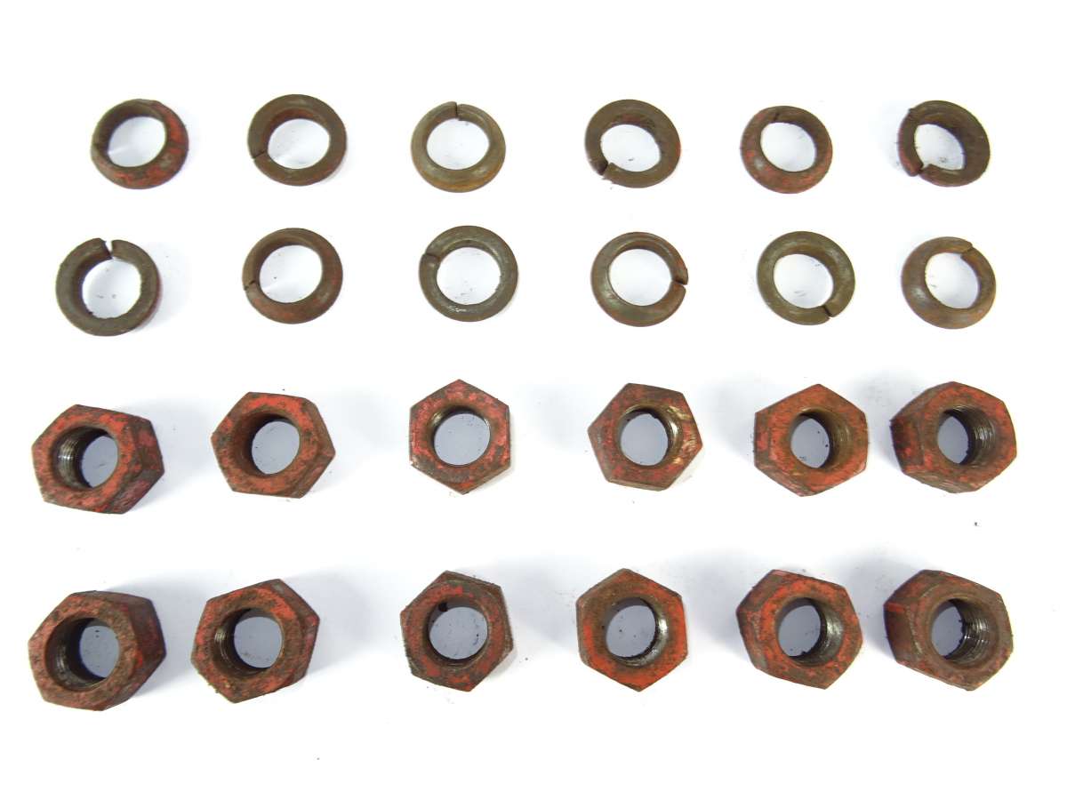 12 x Radmuttern M18x2,5 SW27 + Federring konisch von hinten Fendt F12 Traktor 12 x Radmuttern M18x2,5 SW27 + Federring konisch von hinten Fendt F12 Traktor