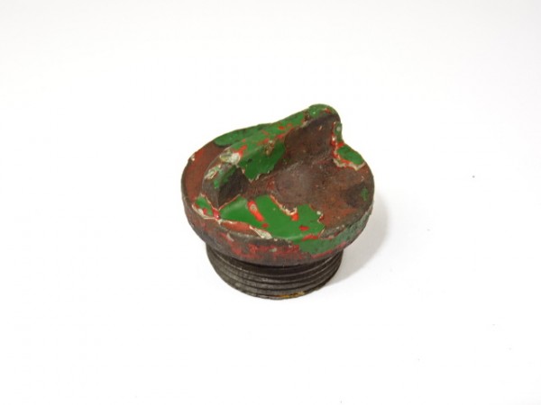 Verschlussschraube (Gew. 30x2mm) für Güldner D215 / 2D15 Motor vom Fahr D17 Traktor
