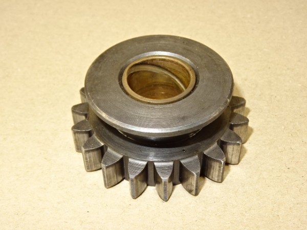 Zwischenrad Zahnrad 517 593 vom Getrag G408 Getriebe für Porsche Diesel T 217 Traktor
