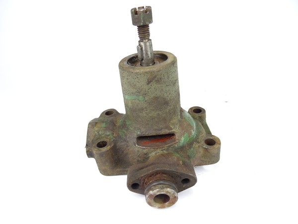 Wasserpumpe (nicht geprüft) für MWM KD 415 Z Motor von Hela Lanz D47 Traktor