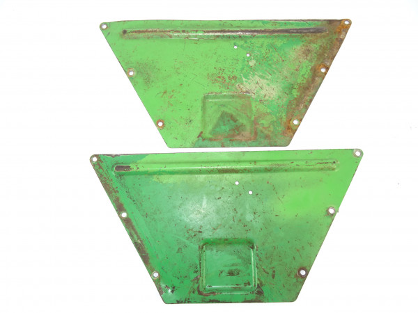 2 x Schürze für Kotflügel hinten von Deutz D30 Traktor