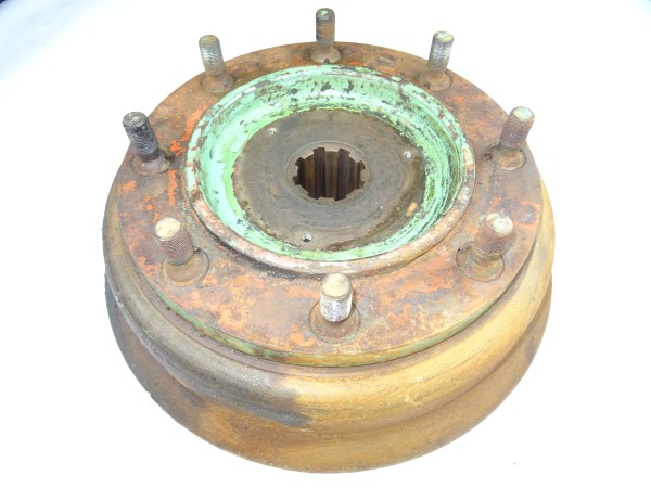 Radnabe Bremstrommel vom MAN AS330 A Allrad Traktor