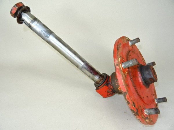 Achsschenkel Radnabe rechts vom Porsche Diesel 218 Traktor