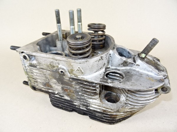 Zylinderkopf Deutz F3L 912 Motor vom Fendt Farmer 203 V A Schmalspur Allrad Traktor