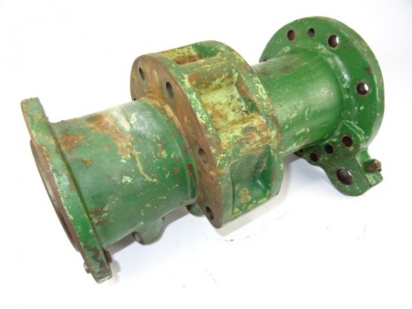 Tragrohr Achstrichter rechts Hinterachse vom Deutz F2L612 /6-N Traktor Schlepper