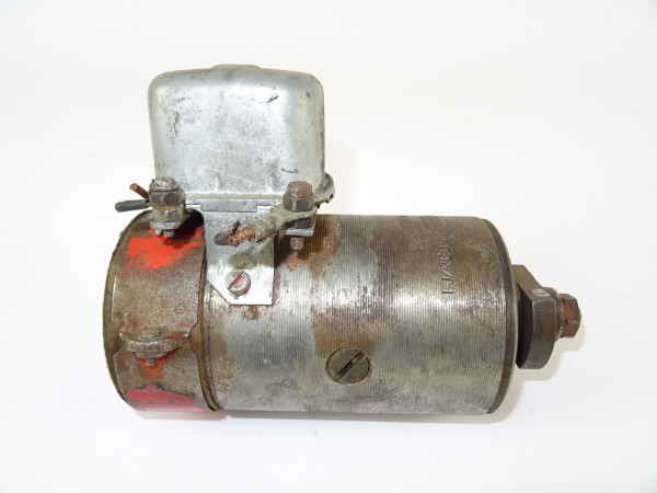 Lichtmaschine von Bosch LJ/RED 90/12/2000 EL8 vom Porsche Diesel 308 Traktor