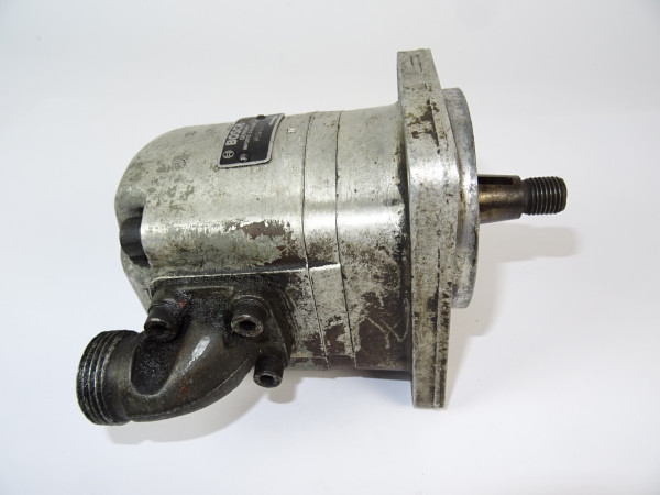 Hydraulikpumpe (nicht geprüft) Bosch Hy/ZFR2/16AR1 für Kraftheber vom Deutz D50.1 S D50 Traktor