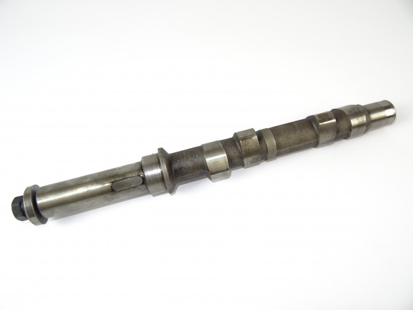 Nockenwelle für Güldner 2LKN Motor vom Fahr D88 Traktor