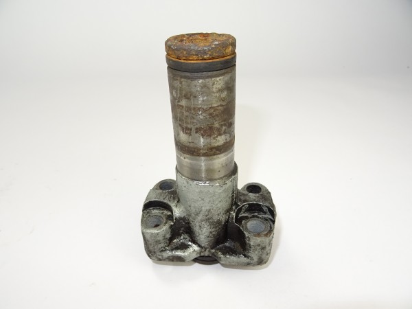 Stutzen für Wasserpumpe für D-611 S Motor vom Hanomag R12 Traktor