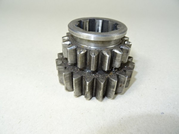 Doppelschaltrad (Zähne beschädigt) 28 212 23 00 für Porsche Diesel 219 329 238 Traktor