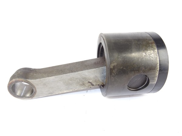 Kolben Kolbenstange für Kraftheber Hydraulik vom Hanomag Perfekt 300 Traktor