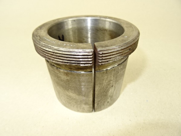 Anziehhülse Keilbuchse (Gew. Ø90x2,0mm) für Güldner 2DA Motor vom Kramer KB17 Traktor KB 17