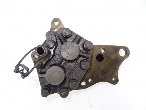 Motorölpumpe vom Porsche Diesel 208 P122 Traktor