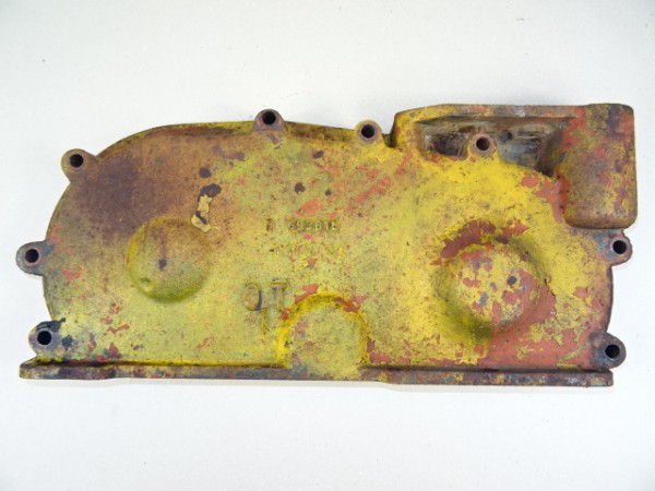 Steuergehäusedeckel von D57 Motor vom Hanomag R40 R45 Traktor