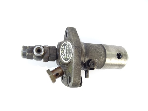 Einspritzpumpe Bosch PFR 1A 80/10 vom MWM KDW 415 E Motor Fendt F15 Dieselross Traktor