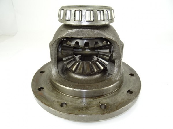 Ausgleichsgetriebe Differential Getriebe vom Renault Master 2 R78 Traktor