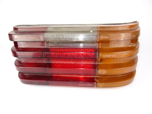 Rücklicht links Mercedes Benz 8 W114 W115 von Hella 53216 Oldtimer Auto KFZ