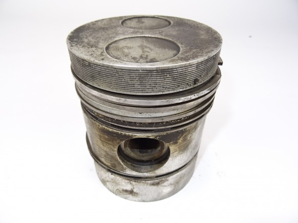 Kolben von Mahle (Ø ca. 97,87mm) für Porsche Diesel 219 329 319 Traktor Schlepper